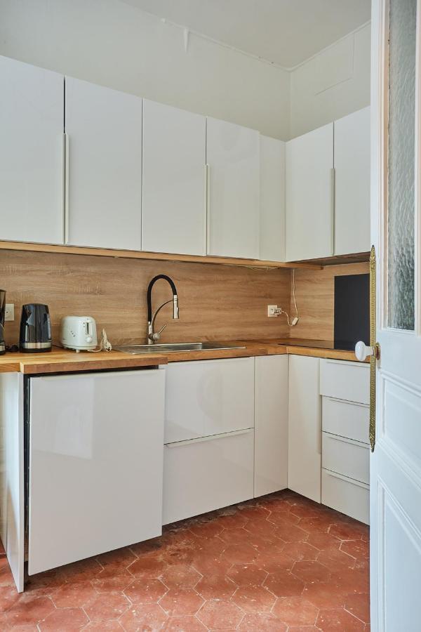 Residence Tour Eiffel By Studio Prestige Paris Exterior foto